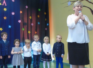 Uroczystość z okazji Dnia Babci i Dziadka w grupie "Motylki"