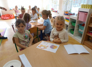 Przedszkolny konkurs „Bajkowa kraina”.