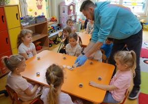 Zdjęcie 1 na 63