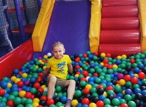 Wycieczka dzieci z Przedszkola Samorządowego do Cosmoparku.