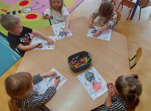 „Misio i jego strach przed ciemnością”- realizacja Ogólnopolskiego Projektu Edukacyjnego w grupie Motylki