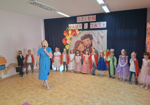 Zdjęcie 23 na 159
