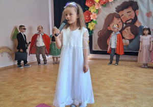 Zdjęcie 30 na 159