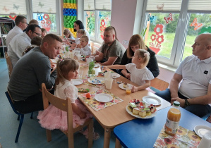 Zdjęcie 137 na 159