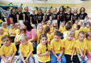 Zdjęcie 1 na 109