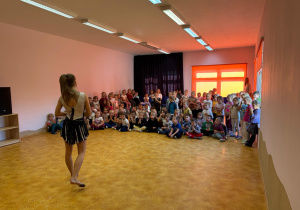 Zdjęcie 1 na 42